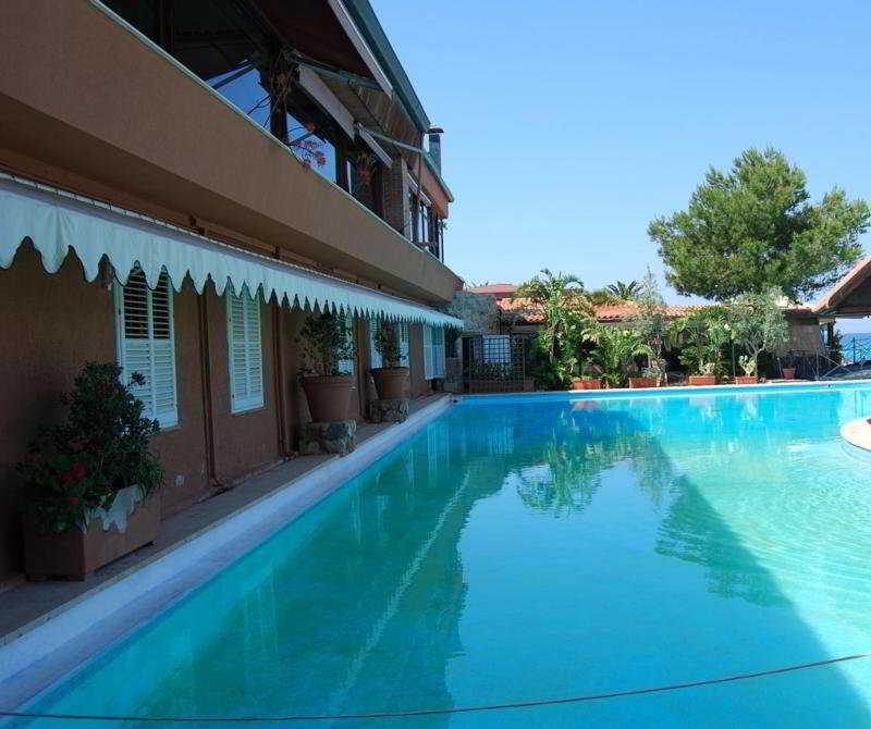 Hotel Sport Club Portorais Carini Exterior foto